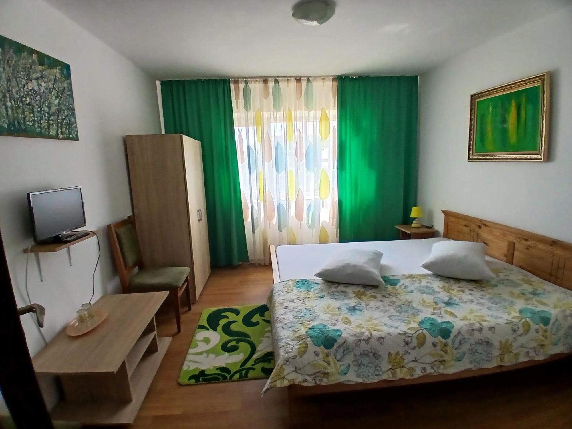 Casa Rustica Apart & Rooms Cimpineanca ภายนอก รูปภาพ