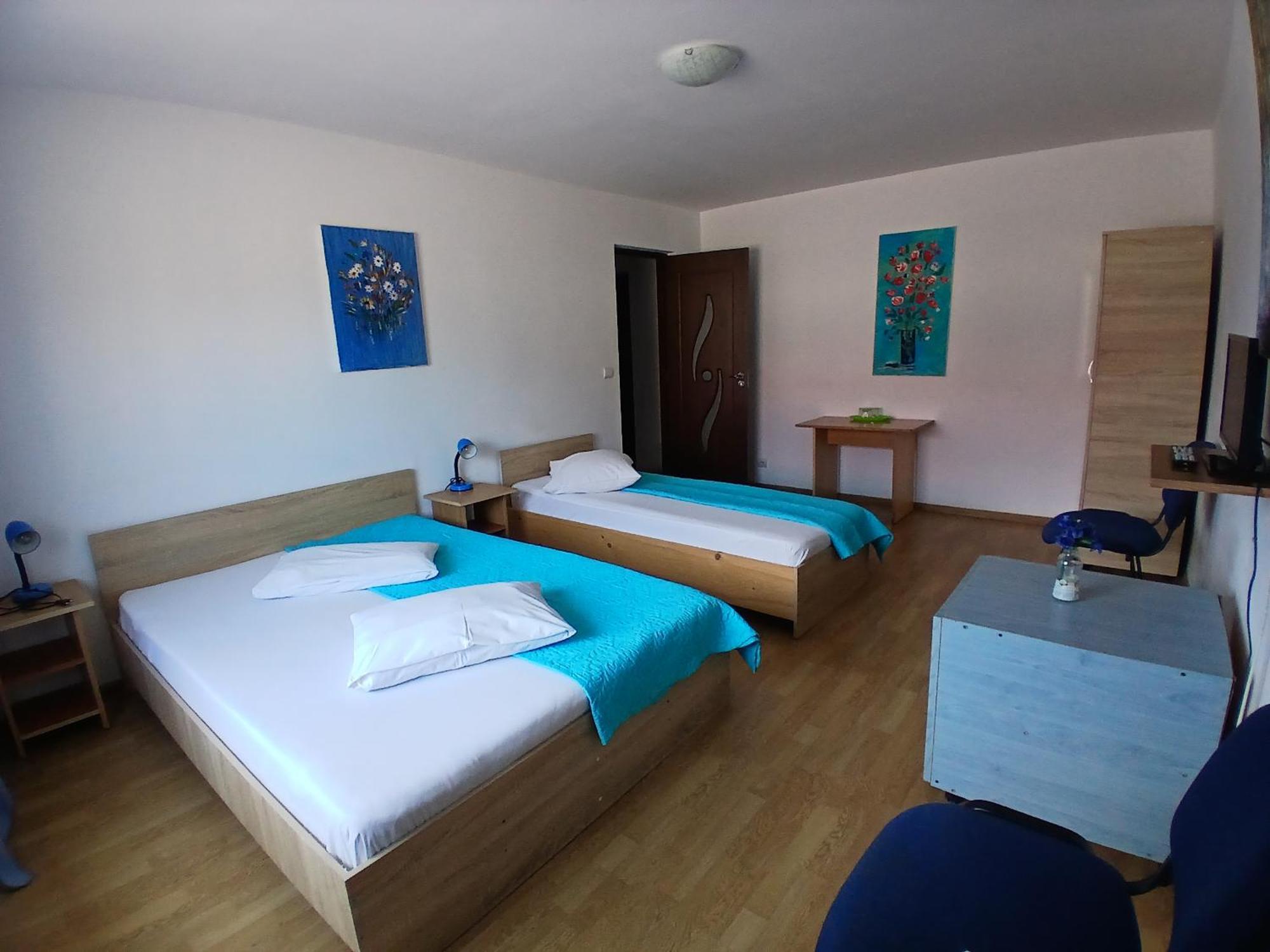Casa Rustica Apart & Rooms Cimpineanca ภายนอก รูปภาพ