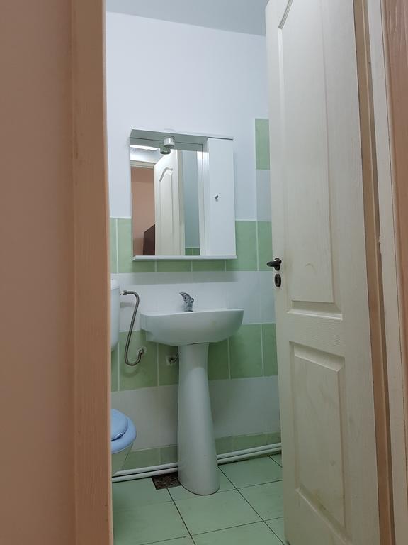 Casa Rustica Apart & Rooms Cimpineanca ภายนอก รูปภาพ