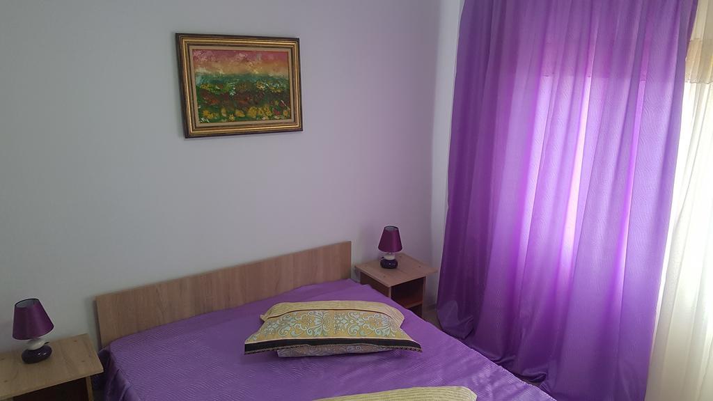 Casa Rustica Apart & Rooms Cimpineanca ภายนอก รูปภาพ